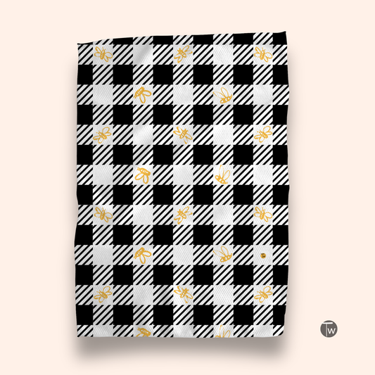 Bee Picnic | The Perfect Towel