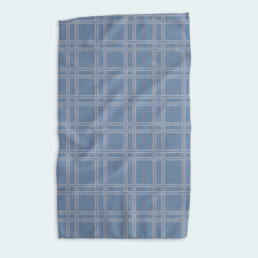 F-ity Plaid Illusion | The Perfect Towel