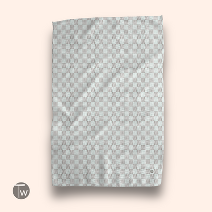 Aqua Wave Illusion Perfect Towel™